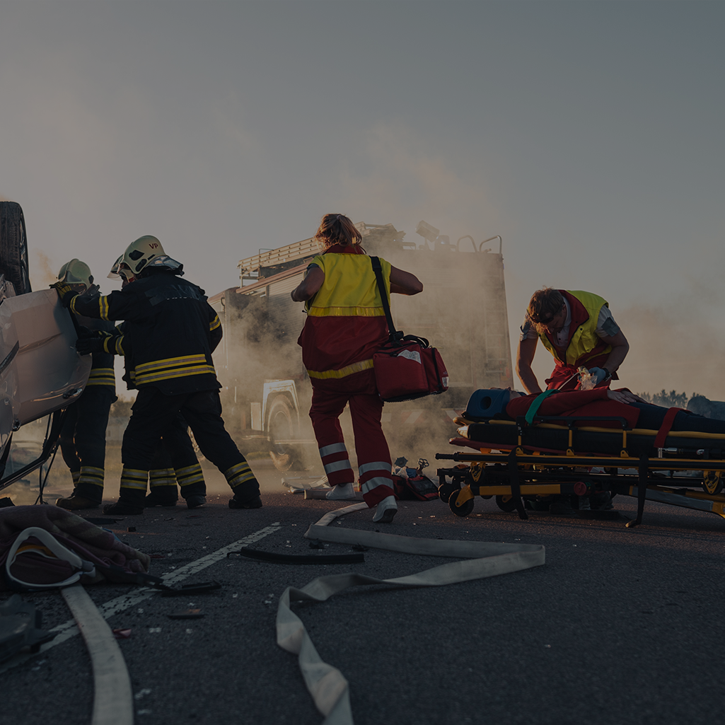 Rettungskräfte in einem MANV Einsatz